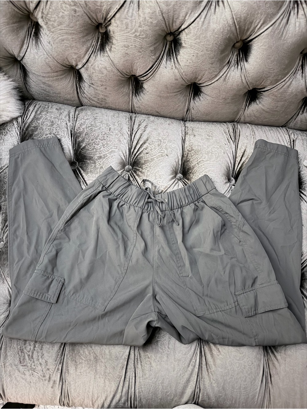 Old Navy Gray Ankle Cargo Jogger Pants